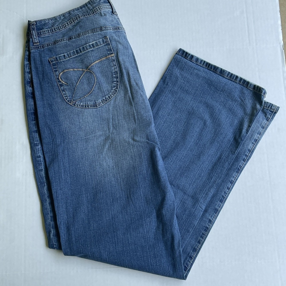 Chicos Platinum Womens Straight Leg‎ Jeans Size 3, Size 16 Med Blue Wash Flaw
